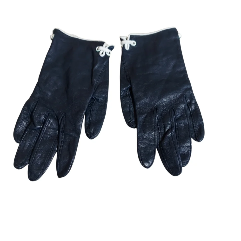 Vintage 50s 60s Navy Blue Leather Driving Gloves White Trim Mod Chic